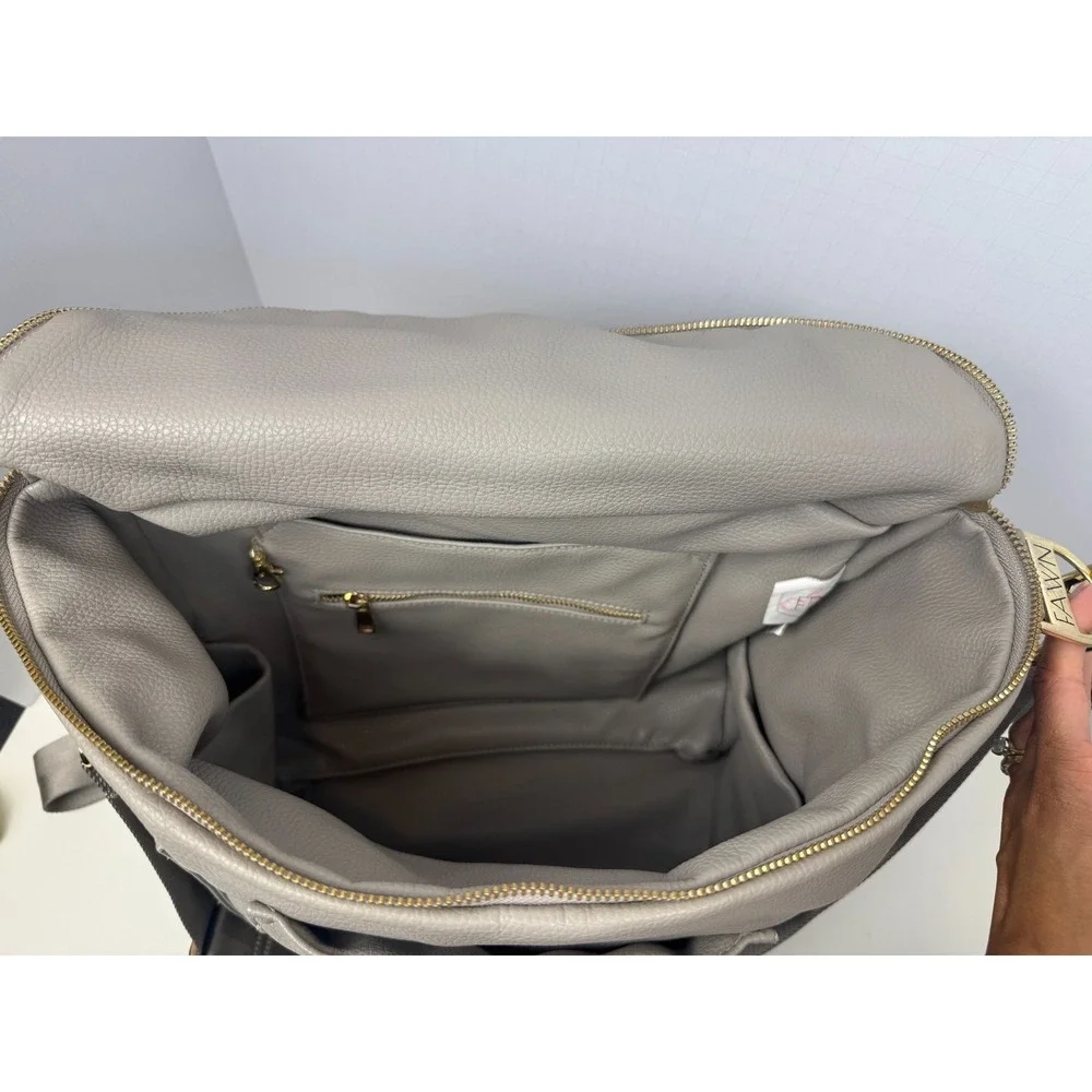 FAWN‎ DESIGN Diaper Bag Backpack Gray Faux Leather Large Baby Bag + Wristlet